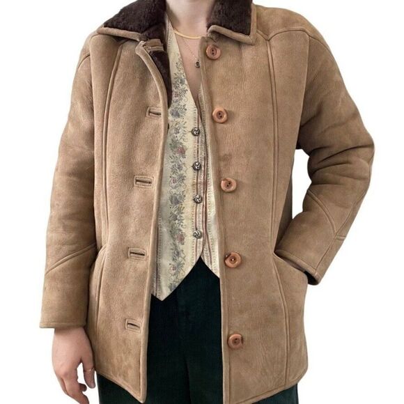 Vintage Womens Brown Shearling Western Bohemian Winter Jacket Made in Ireland
